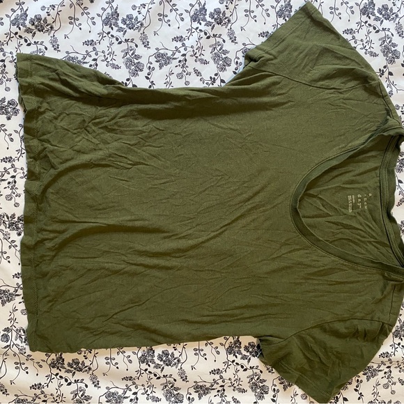 Shirt Bundle - Picture 2 of 6